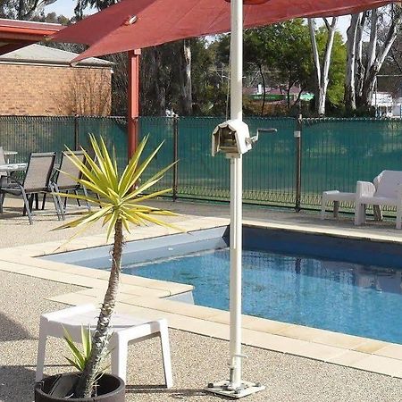 Settlement Motor Inn Deniliquin Luaran gambar