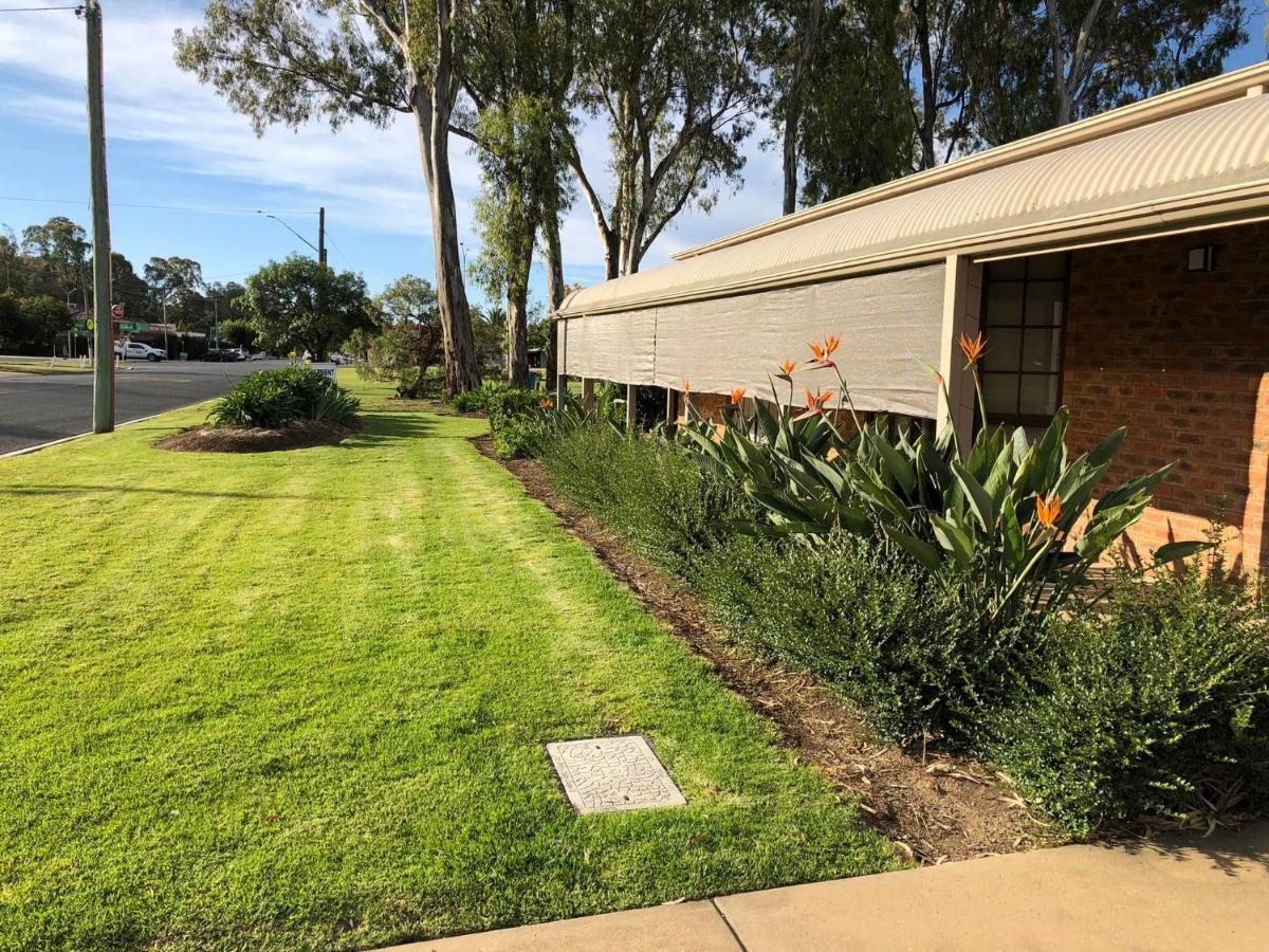 Settlement Motor Inn Deniliquin Luaran gambar
