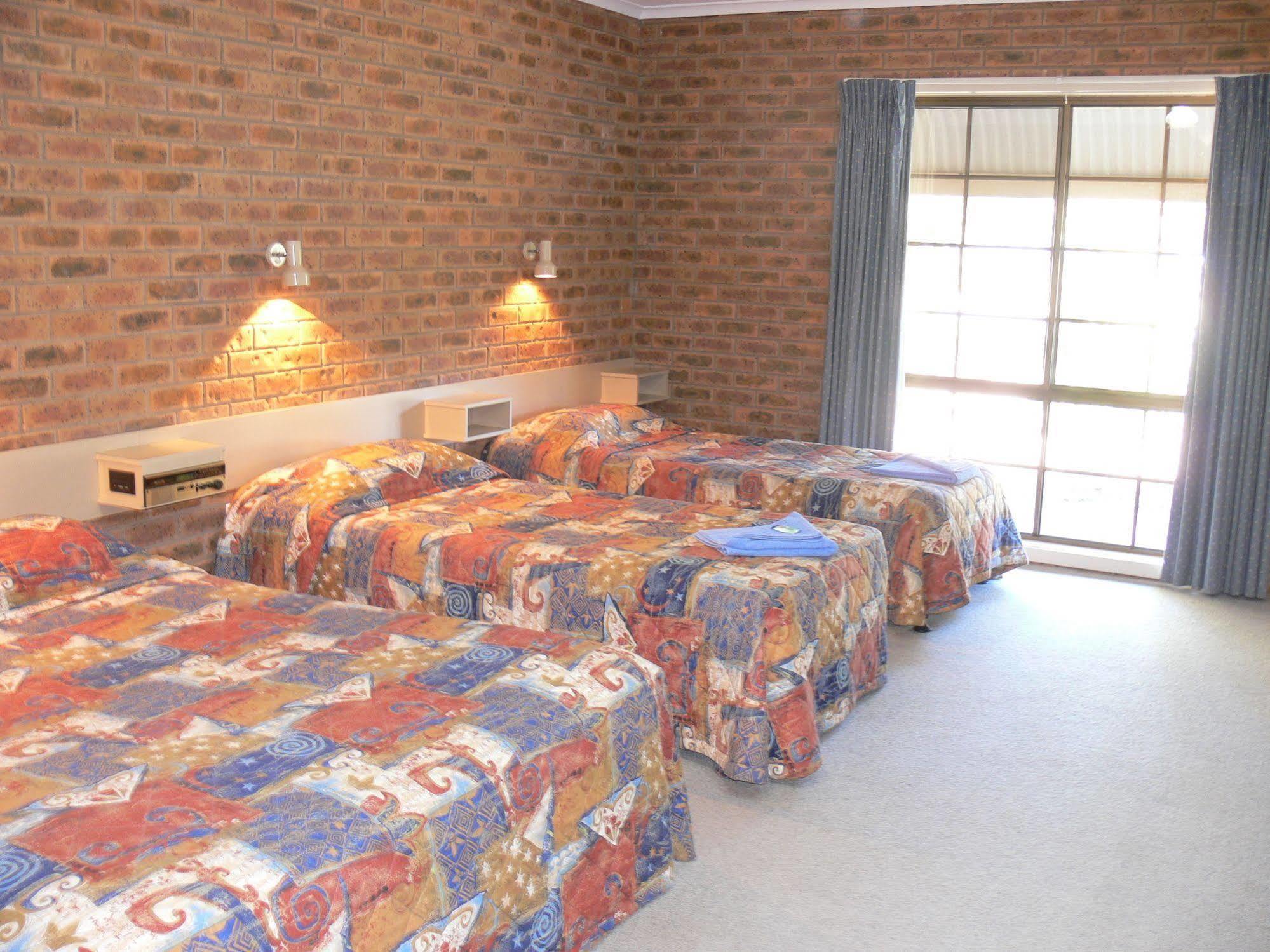 Settlement Motor Inn Deniliquin Luaran gambar