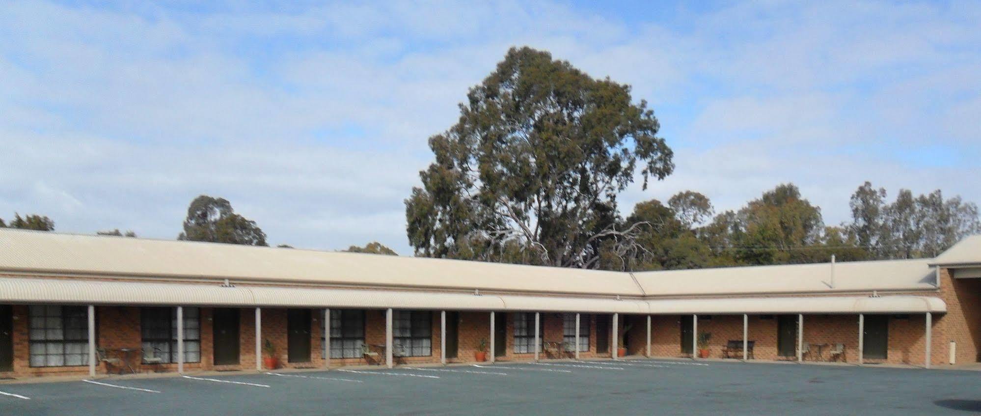 Settlement Motor Inn Deniliquin Luaran gambar