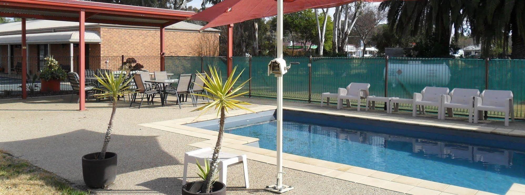 Settlement Motor Inn Deniliquin Luaran gambar